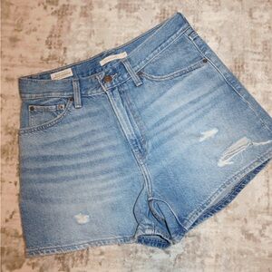 Denim Blue Levi’s Shorts